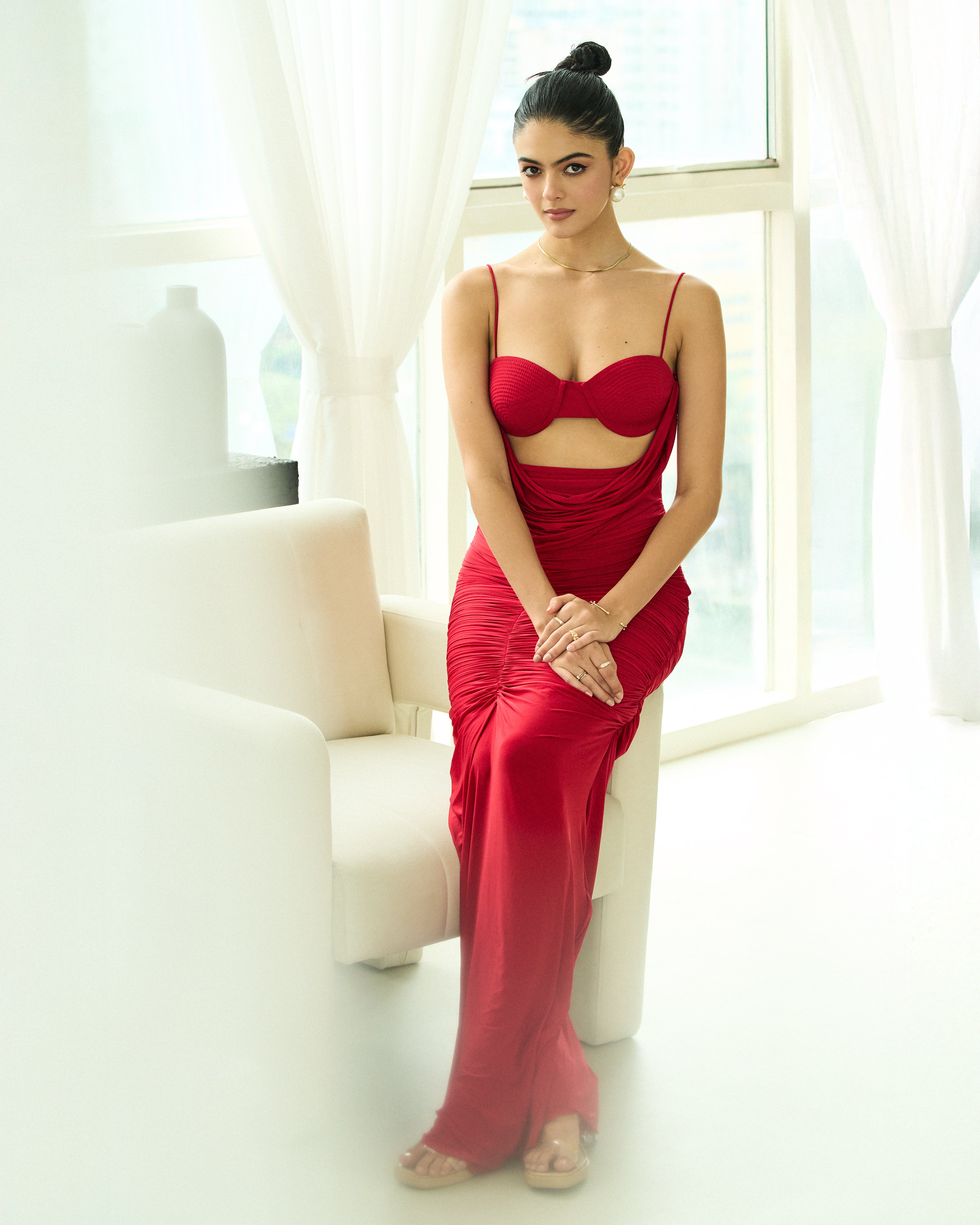 The Red Temptation Set Main image